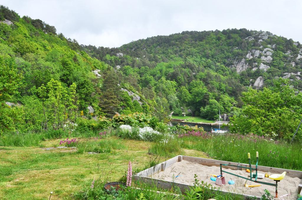 Hei Og Hav - I Torbjorn Egners Ferierike Villa Mandal Bagian luar foto